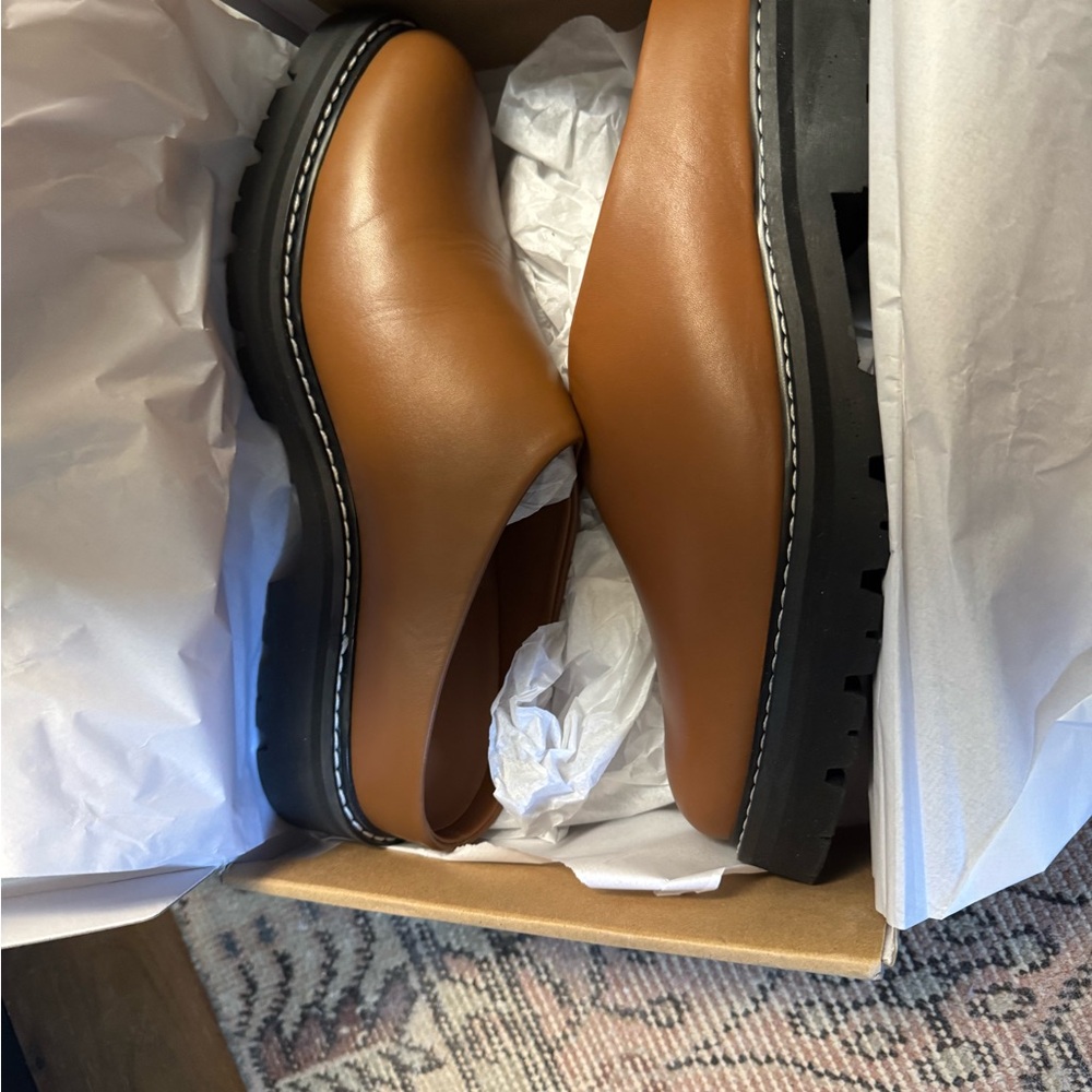 Jenni Kayne Tan Leather Slip-On Mules with Black Lug Sole